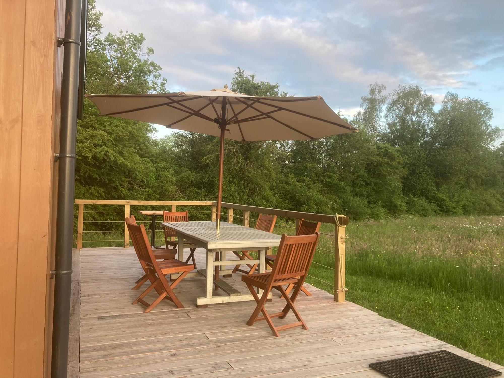 Tiny House Les Jours Heureux Sejour Nature Pres De Dinant Et Des Lacs De L Eau D Heure Villers-le-Gambon ภายนอก รูปภาพ